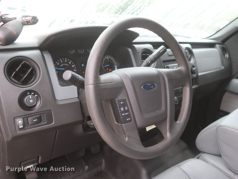 image for item HW9003 2014 Ford F150  SuperCab pickup truck