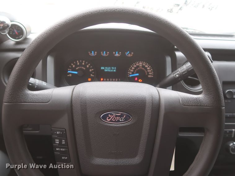 image for item HW9003 2014 Ford F150  SuperCab pickup truck