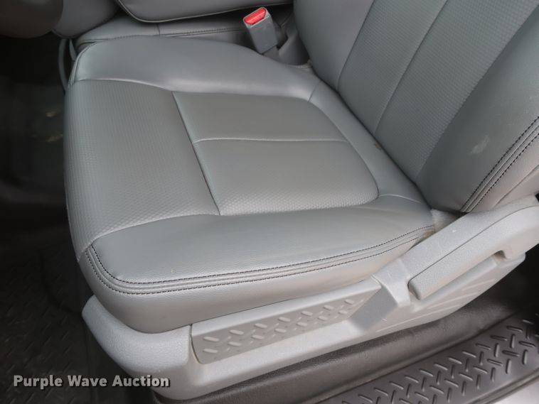 image for item HW9003 2014 Ford F150  SuperCab pickup truck