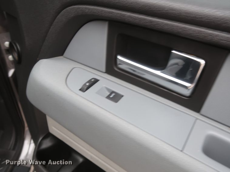 image for item HW9003 2014 Ford F150  SuperCab pickup truck