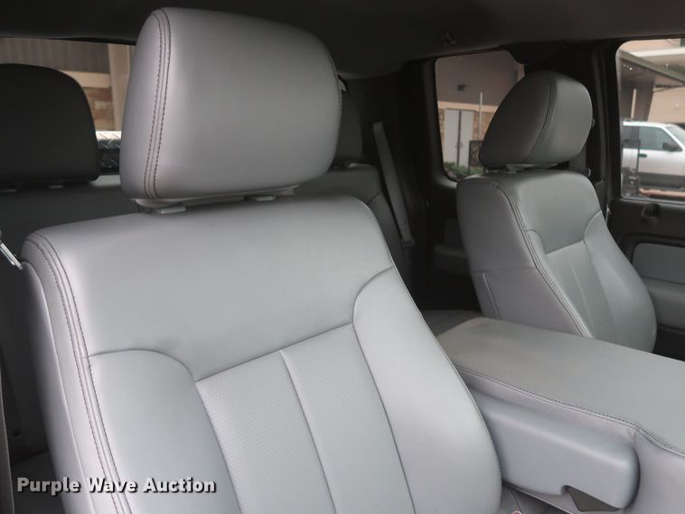 image for item HW9003 2014 Ford F150  SuperCab pickup truck