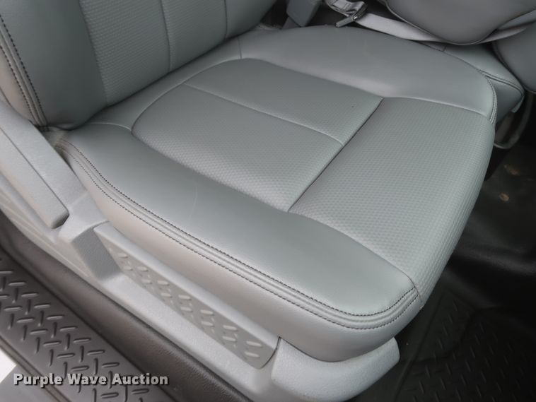 image for item HW9003 2014 Ford F150  SuperCab pickup truck