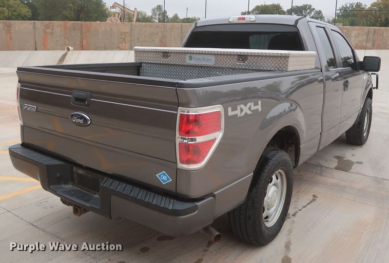 image for item HW9004 2014 Ford F150  SuperCab pickup truck