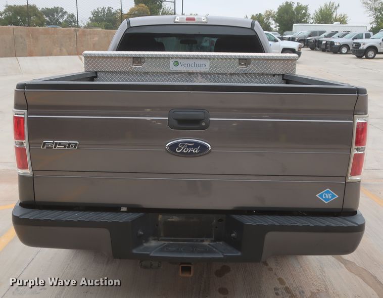 image for item HW9004 2014 Ford F150  SuperCab pickup truck