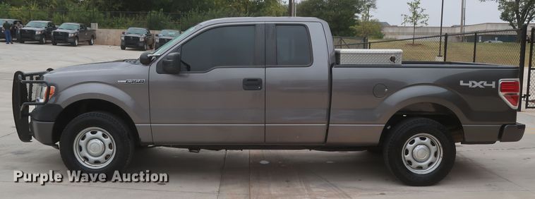 image for item HW9004 2014 Ford F150  SuperCab pickup truck