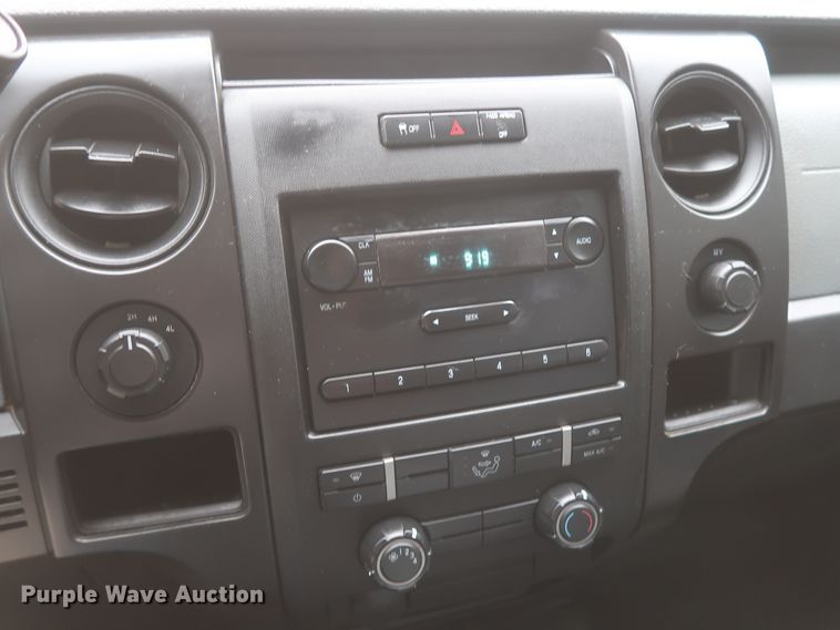 image for item HW9004 2014 Ford F150  SuperCab pickup truck