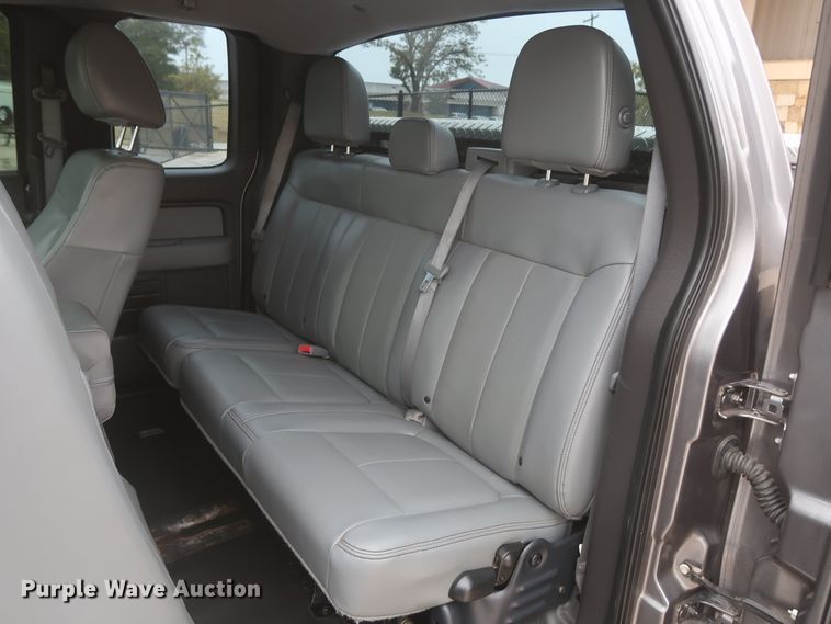 image for item HW9004 2014 Ford F150  SuperCab pickup truck