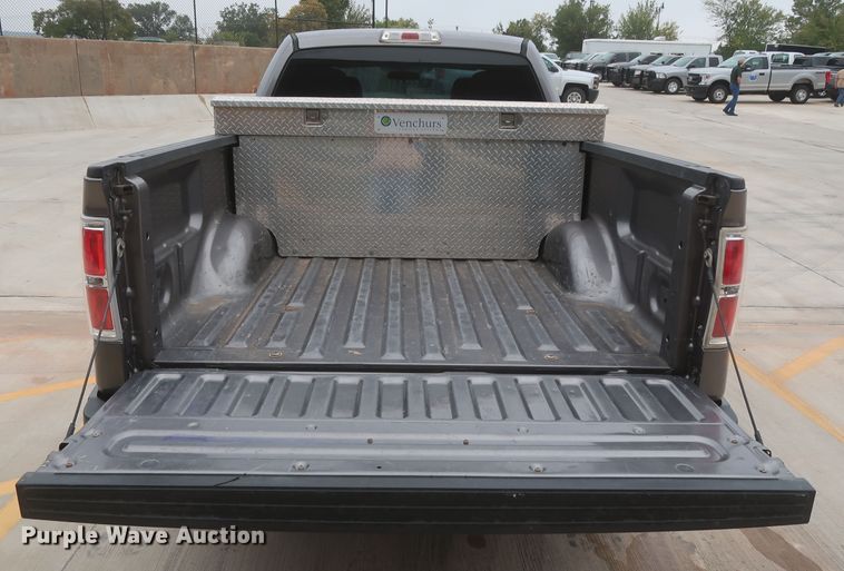 image for item HW9004 2014 Ford F150  SuperCab pickup truck
