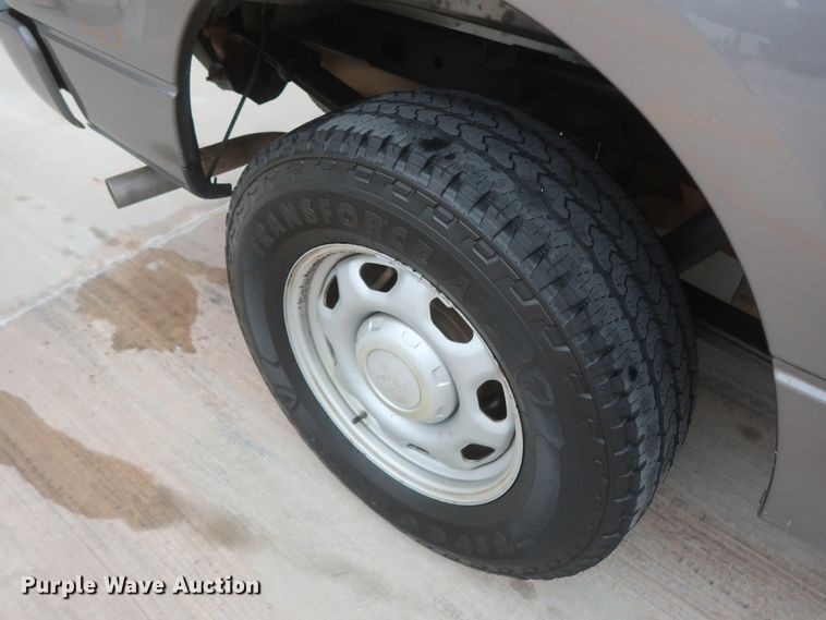 image for item HW9004 2014 Ford F150  SuperCab pickup truck