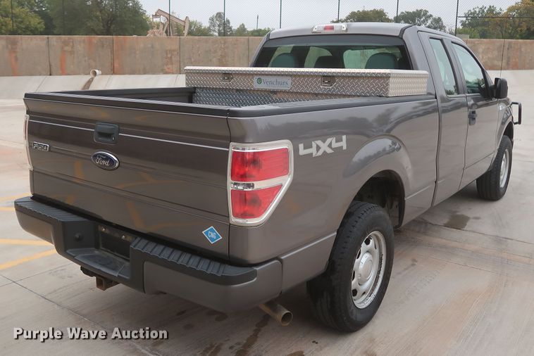 image for item HW9005 2014 Ford F150  SuperCab pickup truck