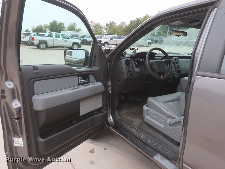 image for item HW9005 2014 Ford F150  SuperCab pickup truck