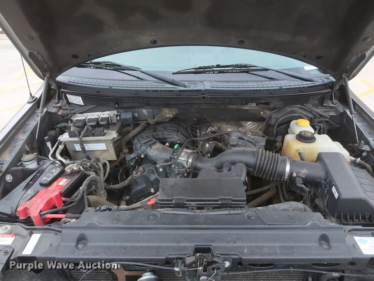 image for item HW9005 2014 Ford F150  SuperCab pickup truck