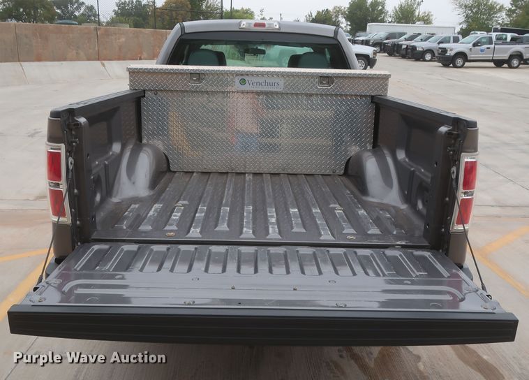 image for item HW9005 2014 Ford F150  SuperCab pickup truck