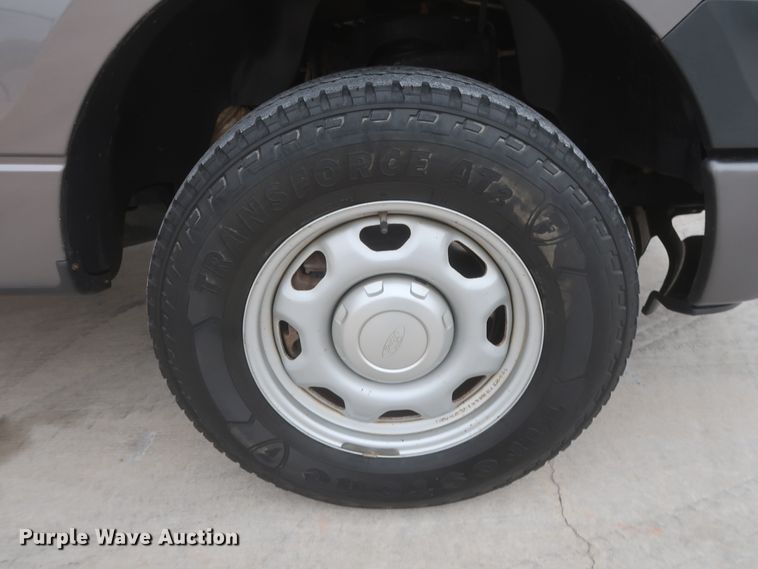 image for item HW9005 2014 Ford F150  SuperCab pickup truck