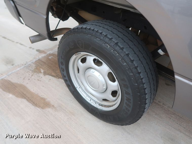 image for item HW9005 2014 Ford F150  SuperCab pickup truck