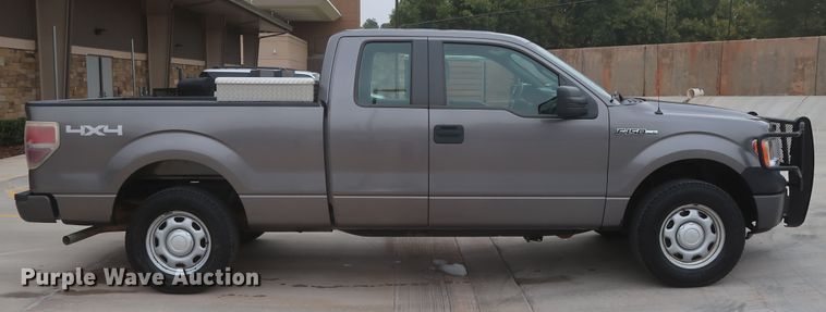image for item HW9006 2014 Ford F150  SuperCab pickup truck