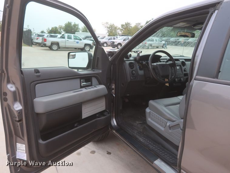 image for item HW9006 2014 Ford F150  SuperCab pickup truck