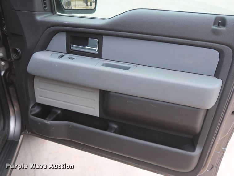 image for item HW9006 2014 Ford F150  SuperCab pickup truck