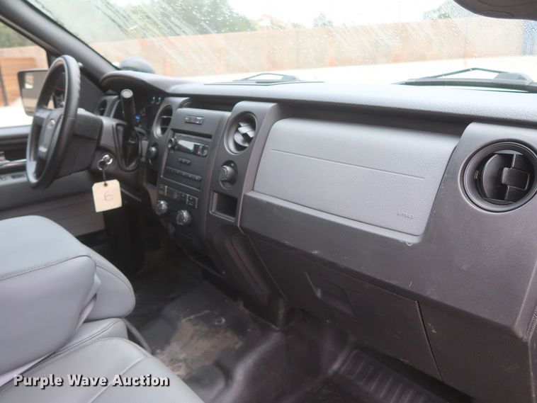 image for item HW9006 2014 Ford F150  SuperCab pickup truck