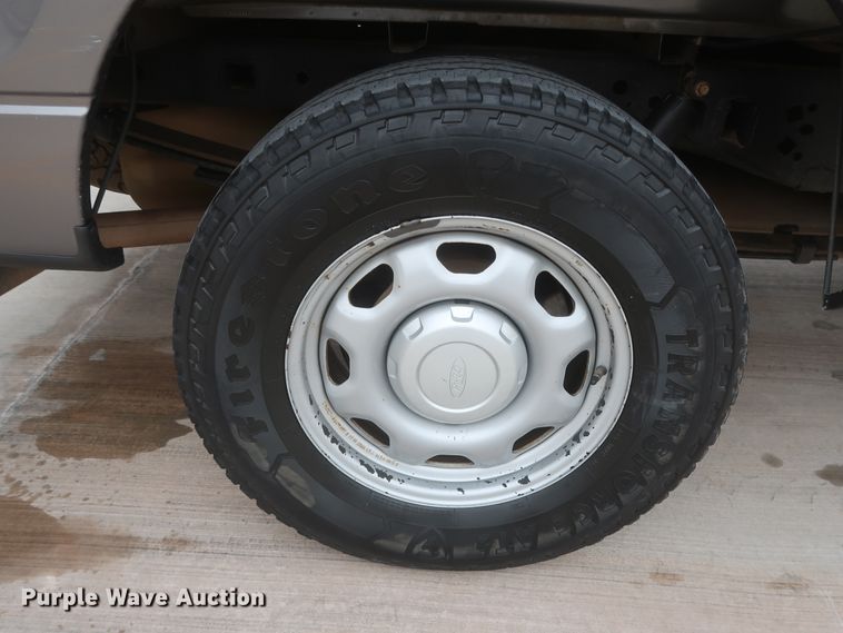 image for item HW9006 2014 Ford F150  SuperCab pickup truck