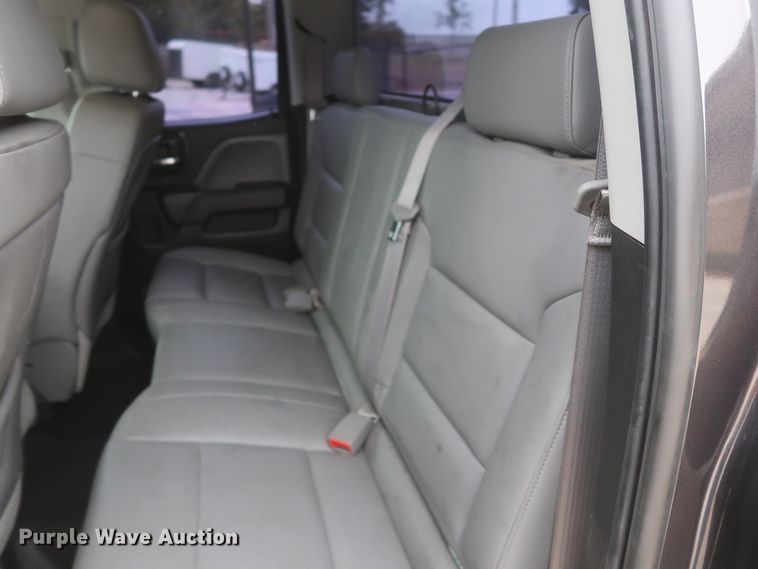 image for item HW9007 2015 Chevrolet Silverado 1500  Double Cab pickup truck