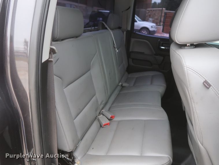 image for item HW9007 2015 Chevrolet Silverado 1500  Double Cab pickup truck