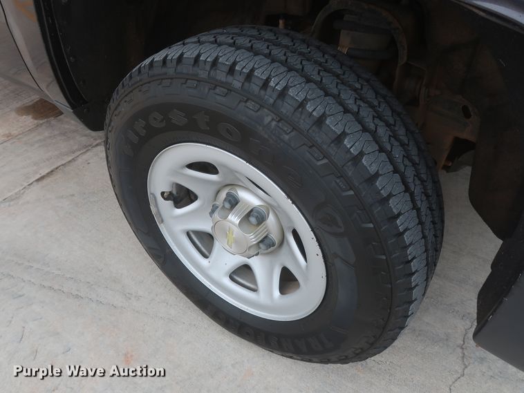 image for item HW9007 2015 Chevrolet Silverado 1500  Double Cab pickup truck