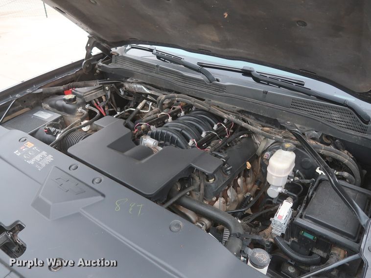 image for item HW9008 2015 Chevrolet Silverado 1500  Double Cab pickup truck