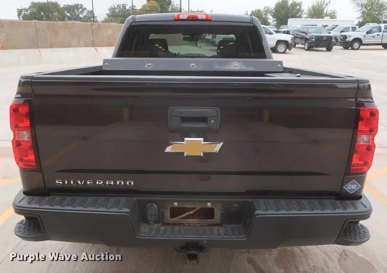 image for item HW9008 2015 Chevrolet Silverado 1500  Double Cab pickup truck