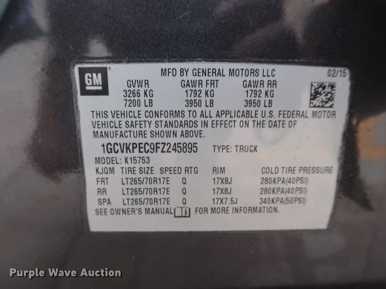 image for item HW9009 2015 Chevrolet Silverado 1500  Double Cab pickup truck