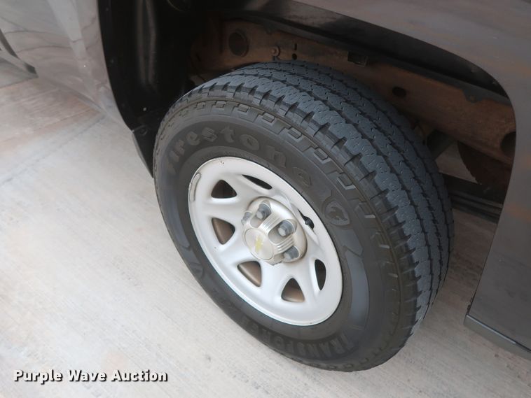 image for item HW9010 2015 Chevrolet Silverado 1500  Double Cab pickup truck