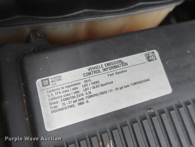 image for item HW9011 2015 Chevrolet Silverado 1500  Crew Cab pickup truck