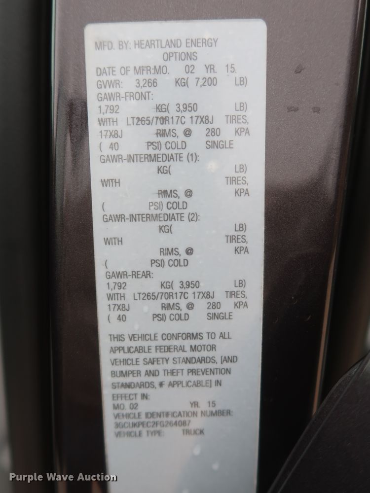 image for item HW9011 2015 Chevrolet Silverado 1500  Crew Cab pickup truck