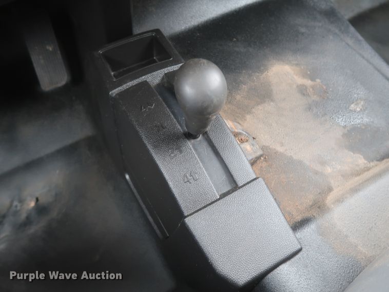 image for item HW9012 2015 Chevrolet Silverado 1500  Double Cab pickup truck