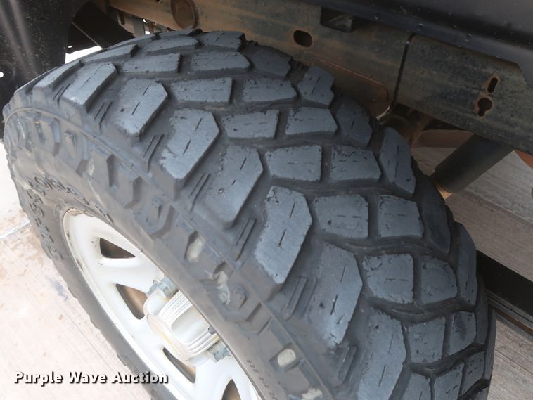 image for item HW9012 2015 Chevrolet Silverado 1500  Double Cab pickup truck