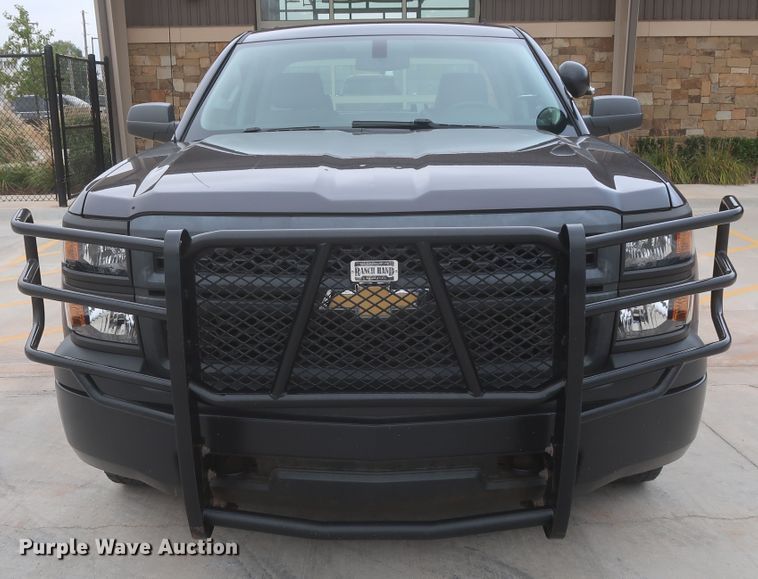 image for item HW9013 2015 Chevrolet Silverado 1500  Double Cab pickup truck