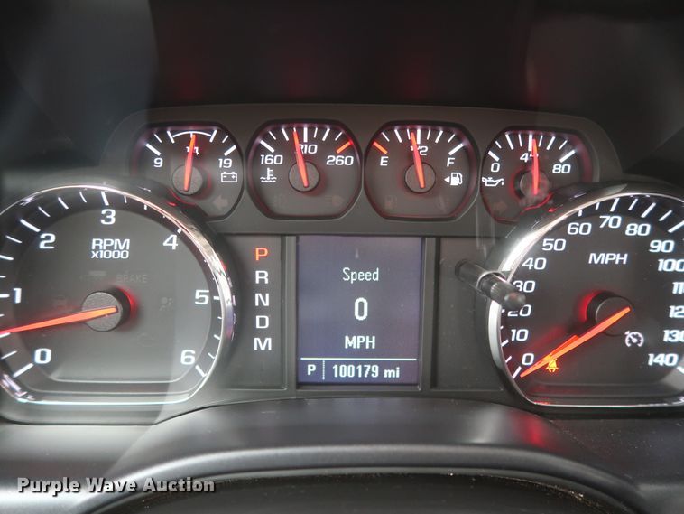 image for item HW9013 2015 Chevrolet Silverado 1500  Double Cab pickup truck