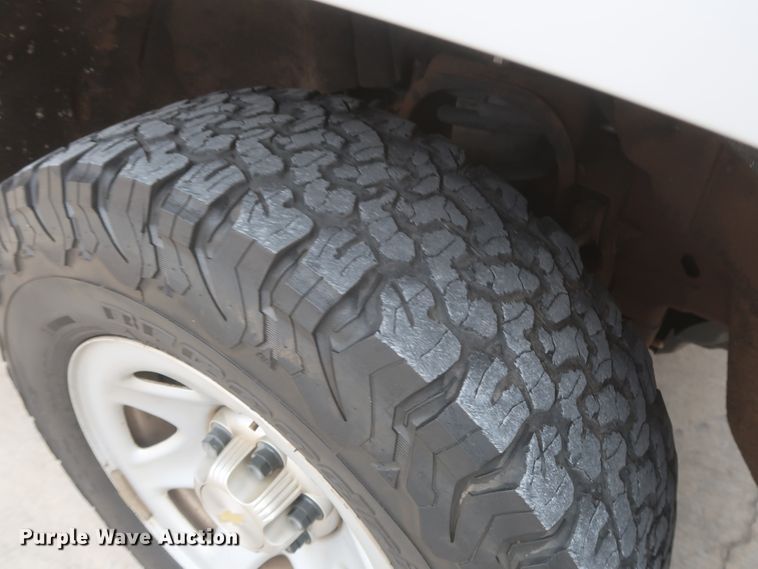 image for item HW9014 2015 Chevrolet Silverado 1500  Double Cab pickup truck