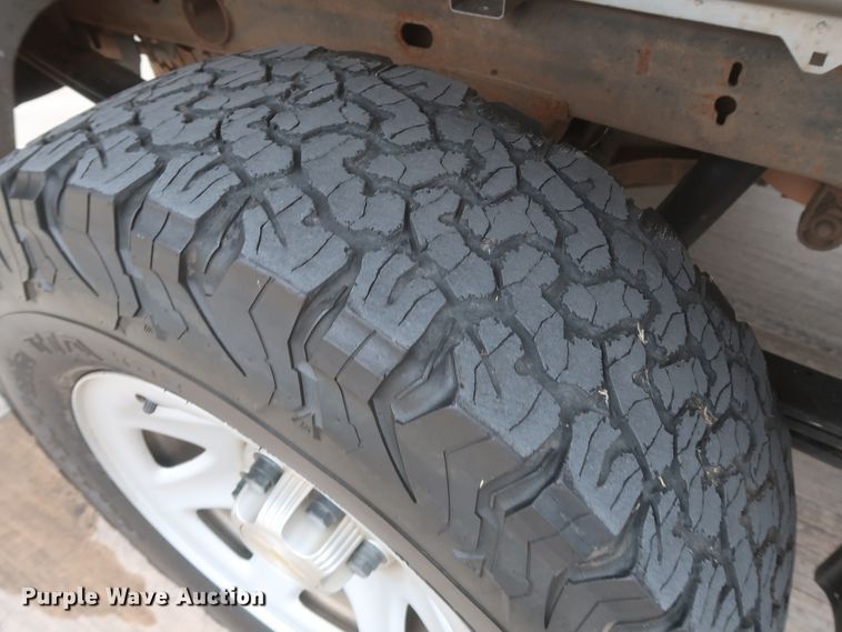 image for item HW9014 2015 Chevrolet Silverado 1500  Double Cab pickup truck