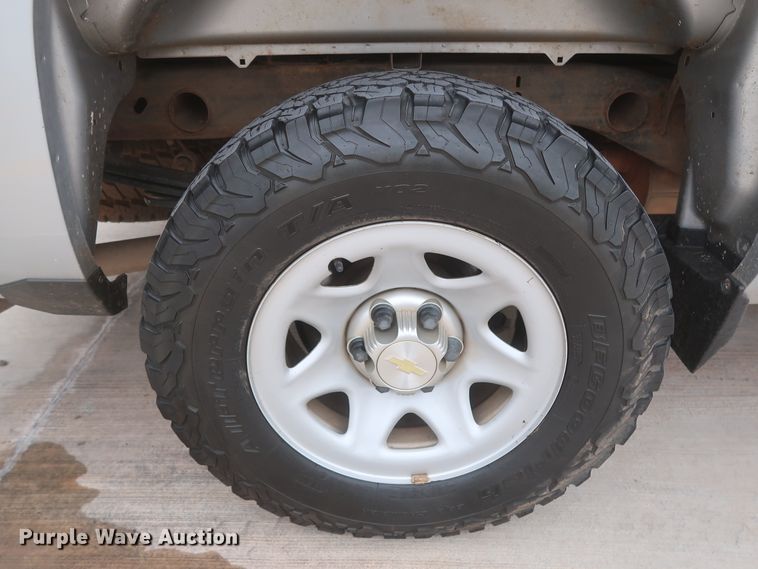 image for item HW9014 2015 Chevrolet Silverado 1500  Double Cab pickup truck