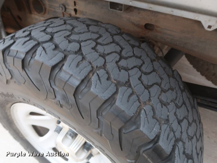 image for item HW9014 2015 Chevrolet Silverado 1500  Double Cab pickup truck