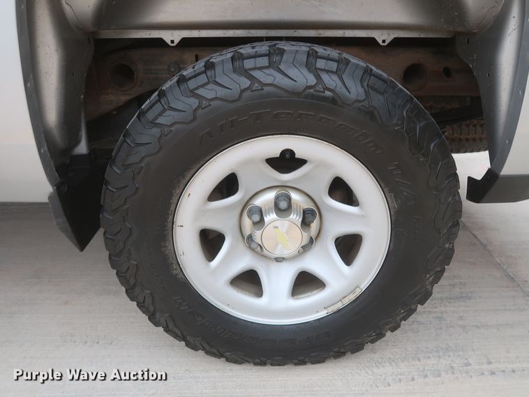 image for item HW9014 2015 Chevrolet Silverado 1500  Double Cab pickup truck