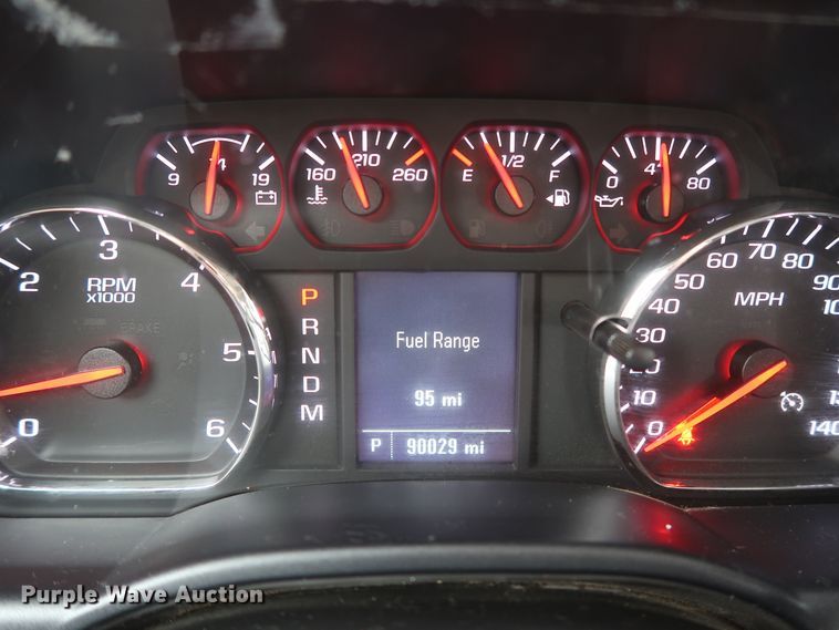 image for item HW9015 2016 Chevrolet Silverado 1500  Double Cab pickup truck