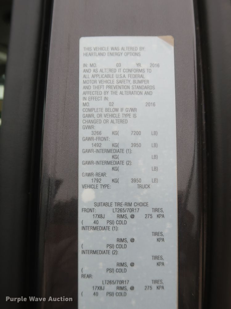 image for item HW9015 2016 Chevrolet Silverado 1500  Double Cab pickup truck