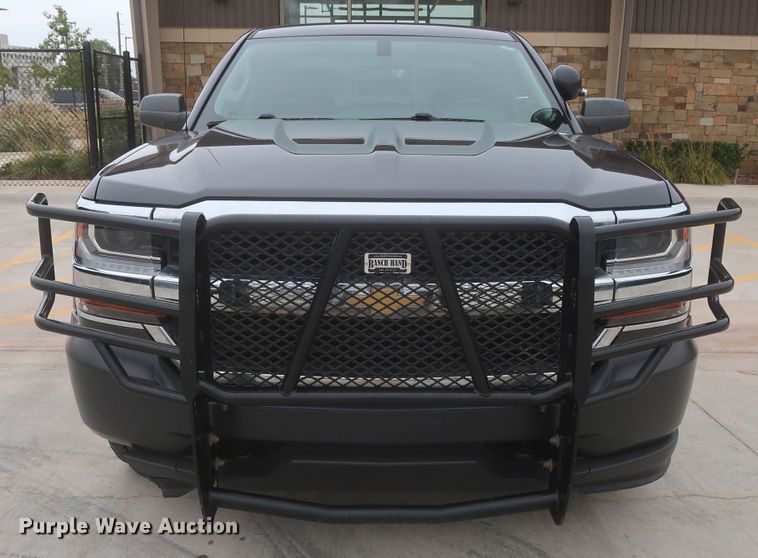 image for item HW9016 2016 Chevrolet Silverado 1500  Double Cab pickup truck