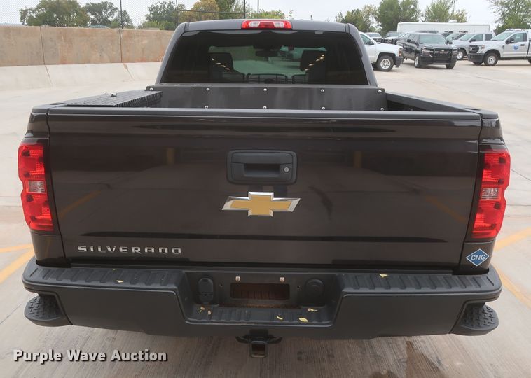 image for item HW9016 2016 Chevrolet Silverado 1500  Double Cab pickup truck