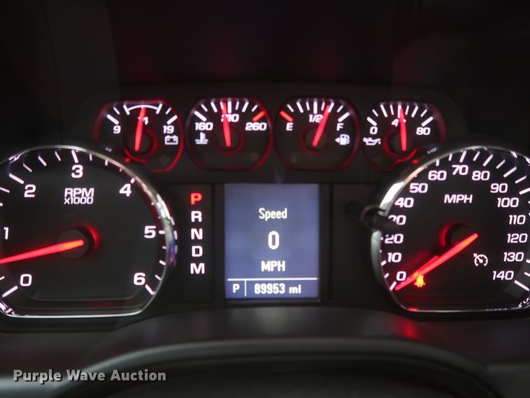 image for item HW9016 2016 Chevrolet Silverado 1500  Double Cab pickup truck