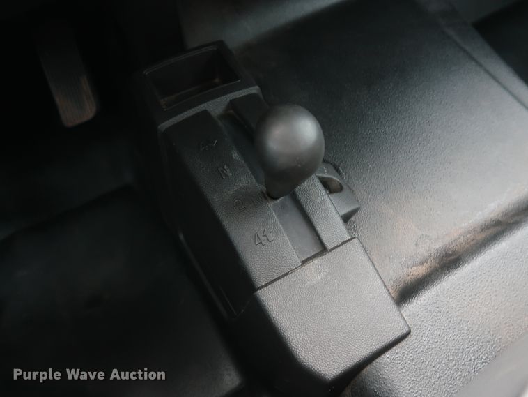 image for item HW9016 2016 Chevrolet Silverado 1500  Double Cab pickup truck