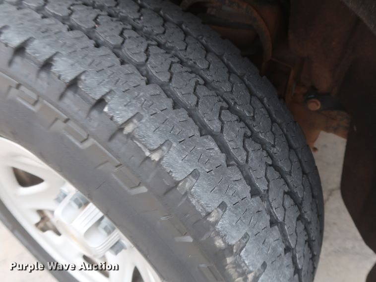 image for item HW9016 2016 Chevrolet Silverado 1500  Double Cab pickup truck