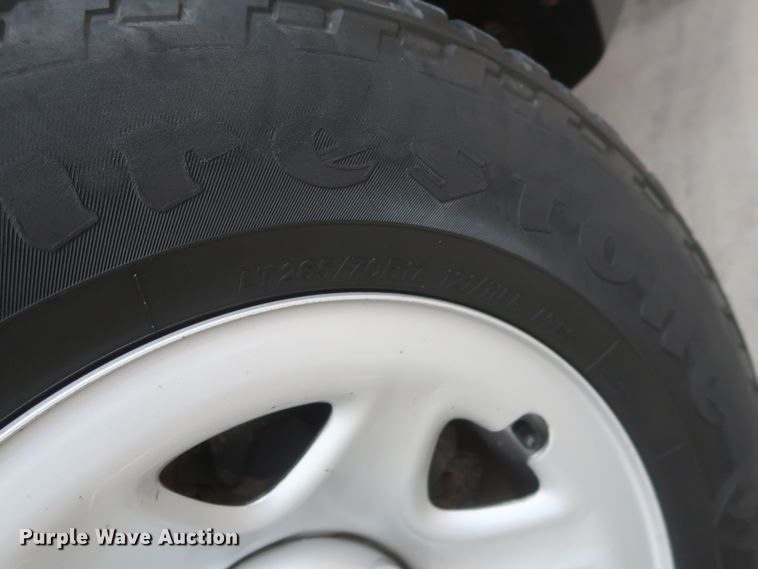 image for item HW9016 2016 Chevrolet Silverado 1500  Double Cab pickup truck